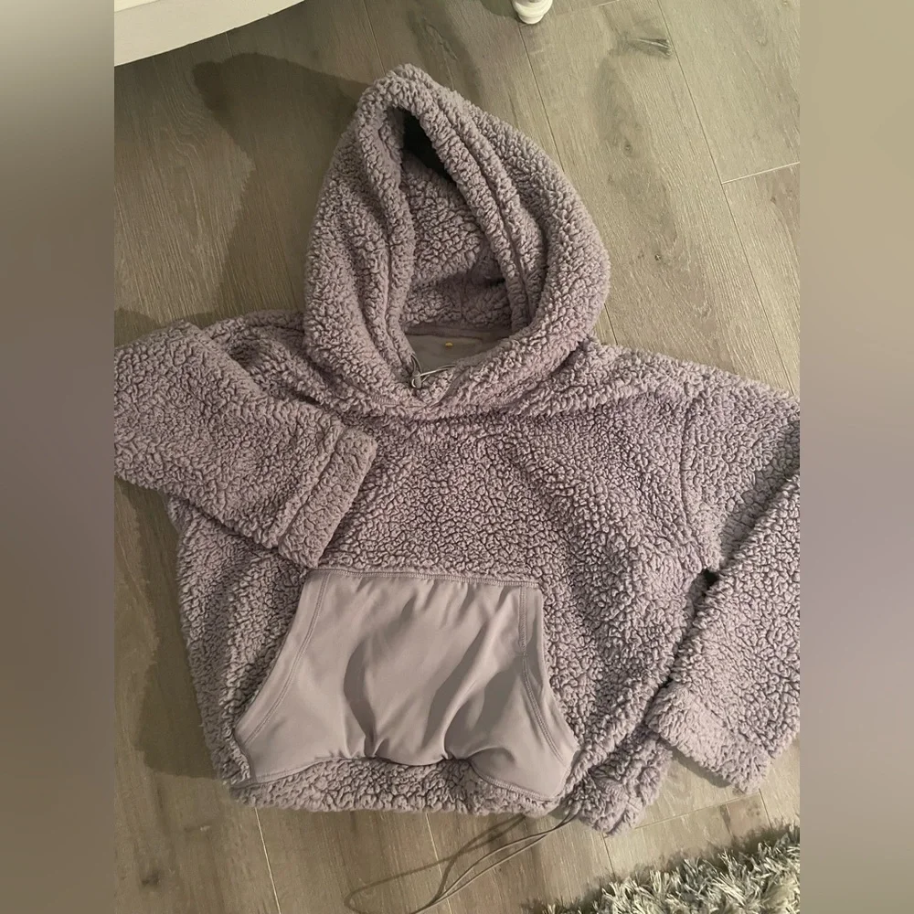 Fluffy sweatshirt with adjustable hood and waist - Picture 4 of 4